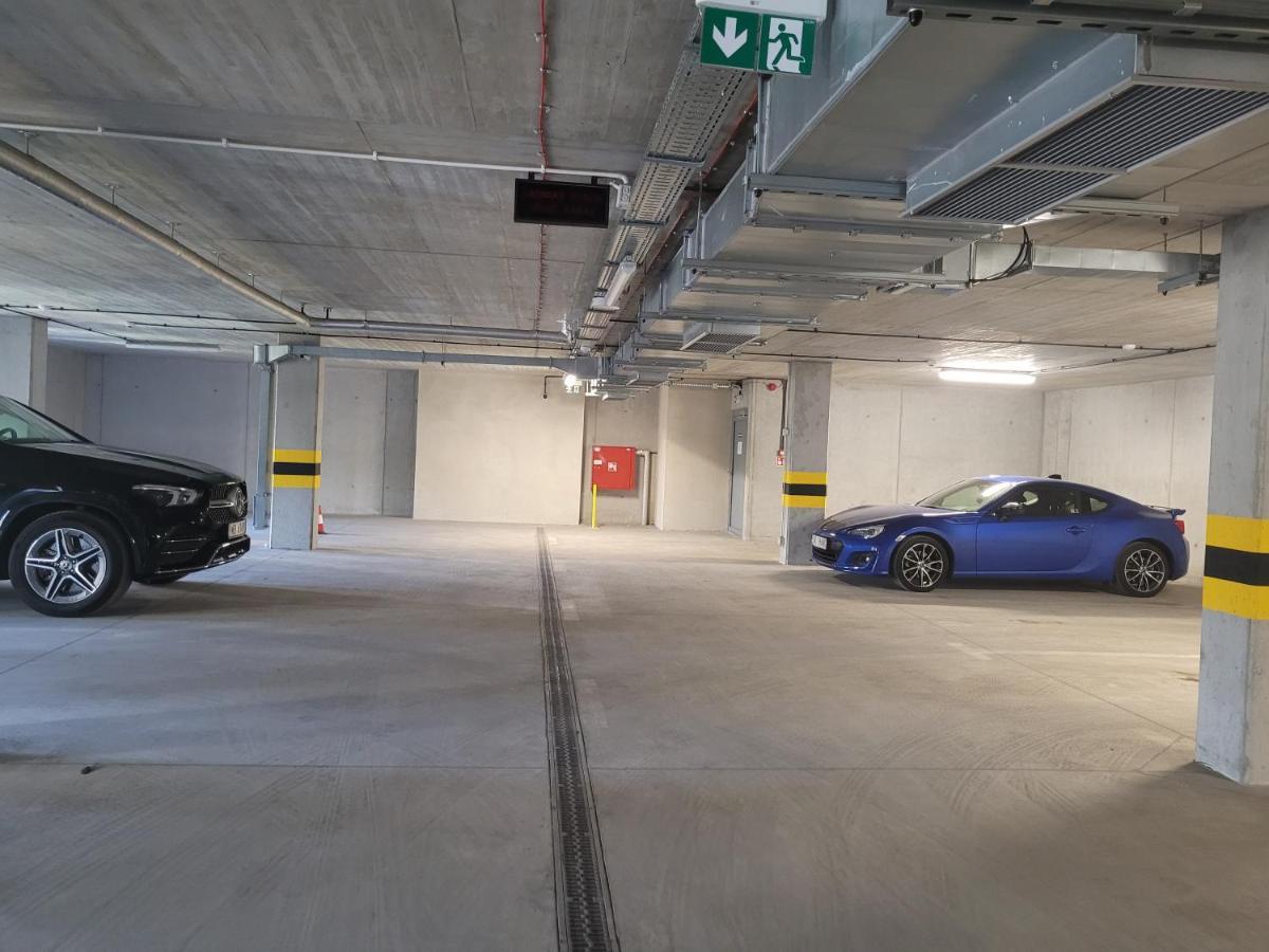 Apartament Gliwice Centrum Dunikowskiego Z Garazem Ngoại thất bức ảnh